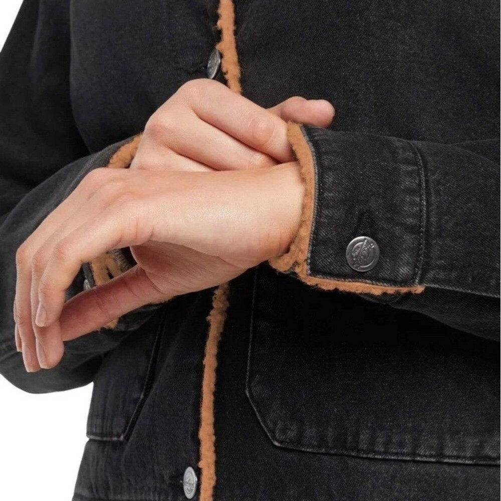 Woolrich Womens Luxe Denim Trucker Jacket Faux Shearling Lined Black Wash Size M - Picture 4 of 16